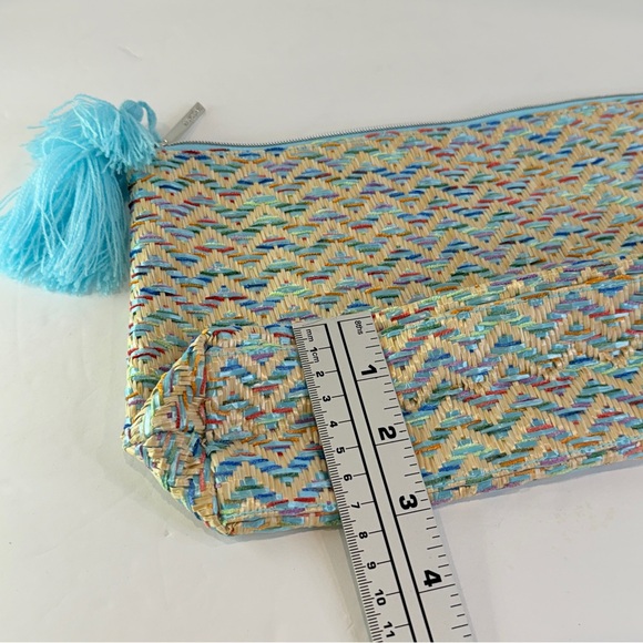 🆕 Lancome Luxe Woven Clutch – Aqua Tassel Zip Bag – Colorful Straw Weave 🆕 - Picture 3 of 16